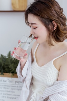 高压监狱4美版免费